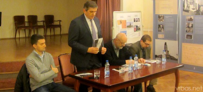 У Свечаној сали промовисана књига песама „Оскудно време“ Мирослава Алексића
