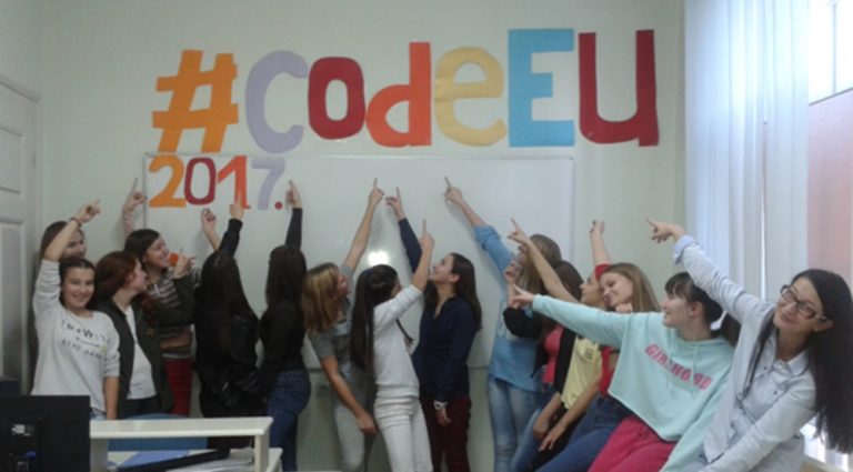 На креативан начин обележена „Европска недеља програмирања“