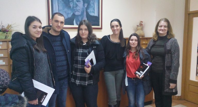 Три ученице награђене на Светосавском конкурсу Народне библиотеке „Данило Киш“