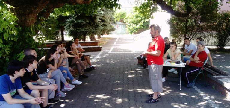 Занимљив час оријентиринга за врбаске гимназијалце