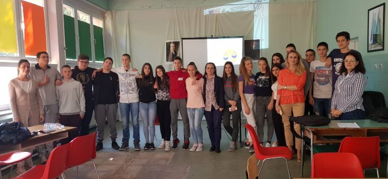 Гимназијалци учествују у пројекту ФТН-а „Сакупљажа, калкулажа, амбалажа, рециклажа“