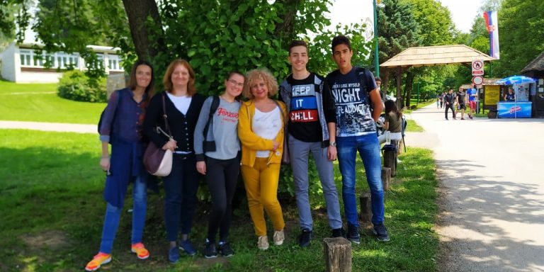 Велики успех гимназијалаца на републичком такмичењу из српског језика и језичке културе