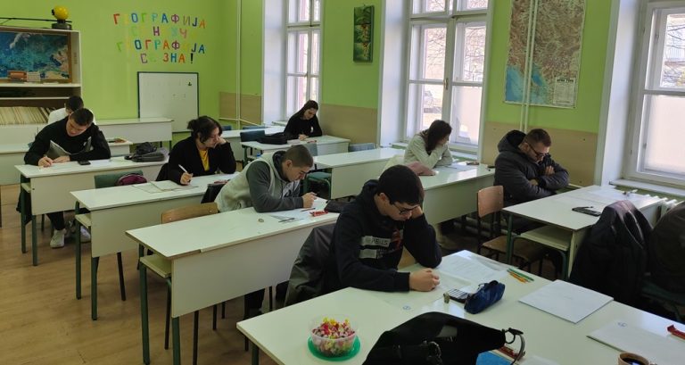 Гимназија и ове године домаћин Општинског такмичења из математике