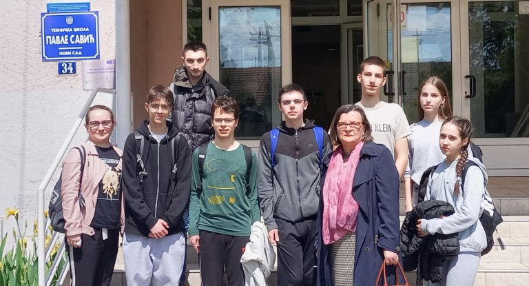 Четири ученика остварила пласман на Републичко такмичење из биологије