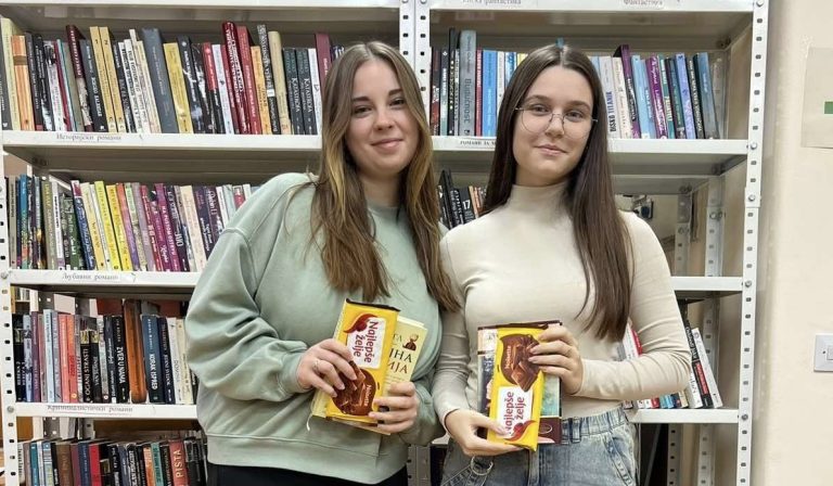 Награде за петоро ученика на уметничком конкурсу Јавне библиотеке „Данило Киш”